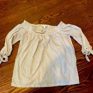 Lucky brand off the shoulder top- small